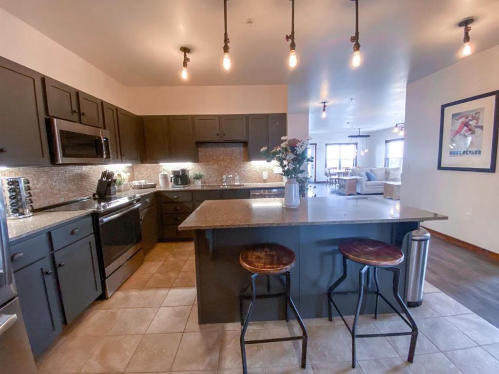 Dunmore Remodeled Ski In-Out - 305 Soaring Eagle - Luxury! المظهر الخارجي الصورة